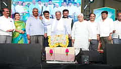 ನೀವು ನನ್ನ ಕುರ್ಚಿ ಅಲ್ಲಾಡಿಸ್ತಾನೇ ಇರಿ, ನನ್ನ ಕುರ್ಚಿ ಗಟ್ಟಿ ಆಗ್ತನೇ ಇರ್ತದೆ: ಬಿಜೆಪಿ-ಜೆಡಿಎಸ್ ವಿರುದ್ಧ ಸಿದ್ದರಾಮಯ್ಯ ವಾಗ್ದಾಳಿ